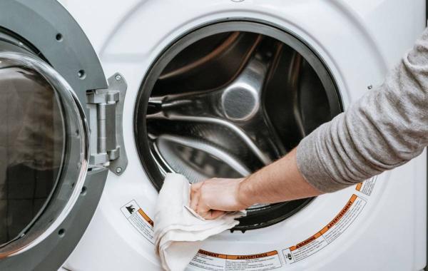 راهنمای کامل تمیز کردن ماشین لباسشویی مثل یک حرفه ای